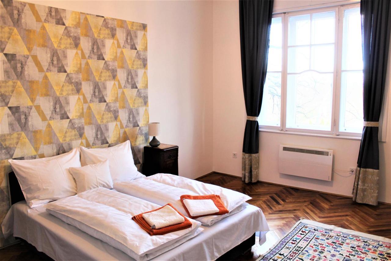 Csilla Home Apartman Miskolc Extérieur photo